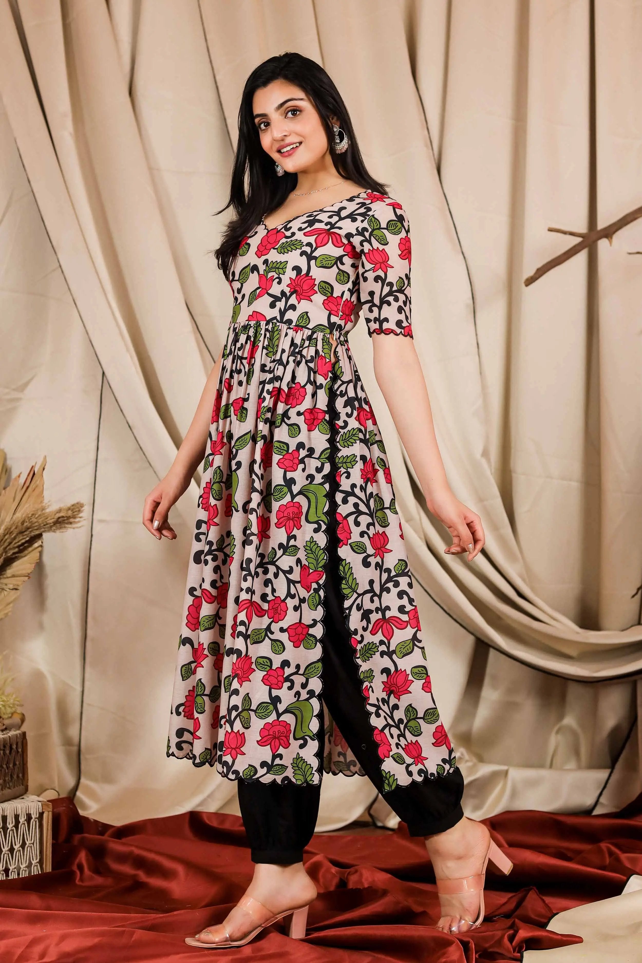 Buy Exclusive Kurta Suit Set Amrita Kalamkari Kurta Set