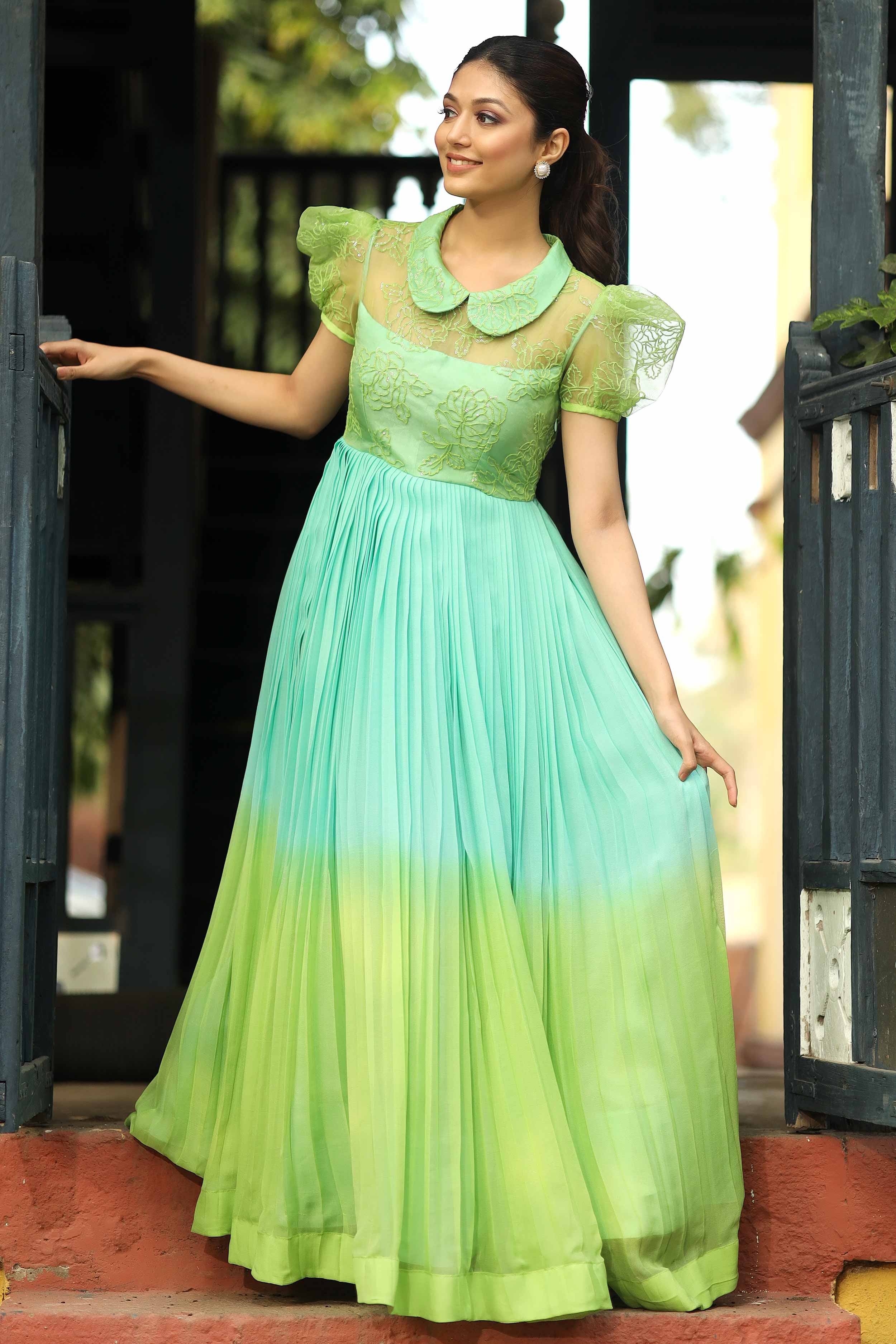 Buy Party wear gown for women in India at a resonable price