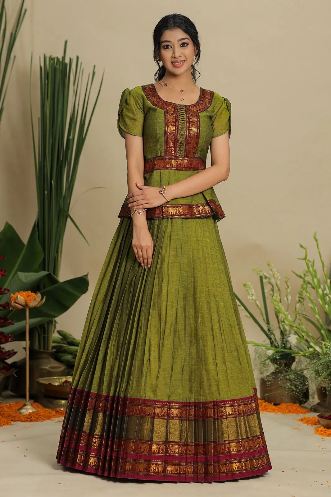 Vishruti Narayanpet Handloom (Dress) in Olive