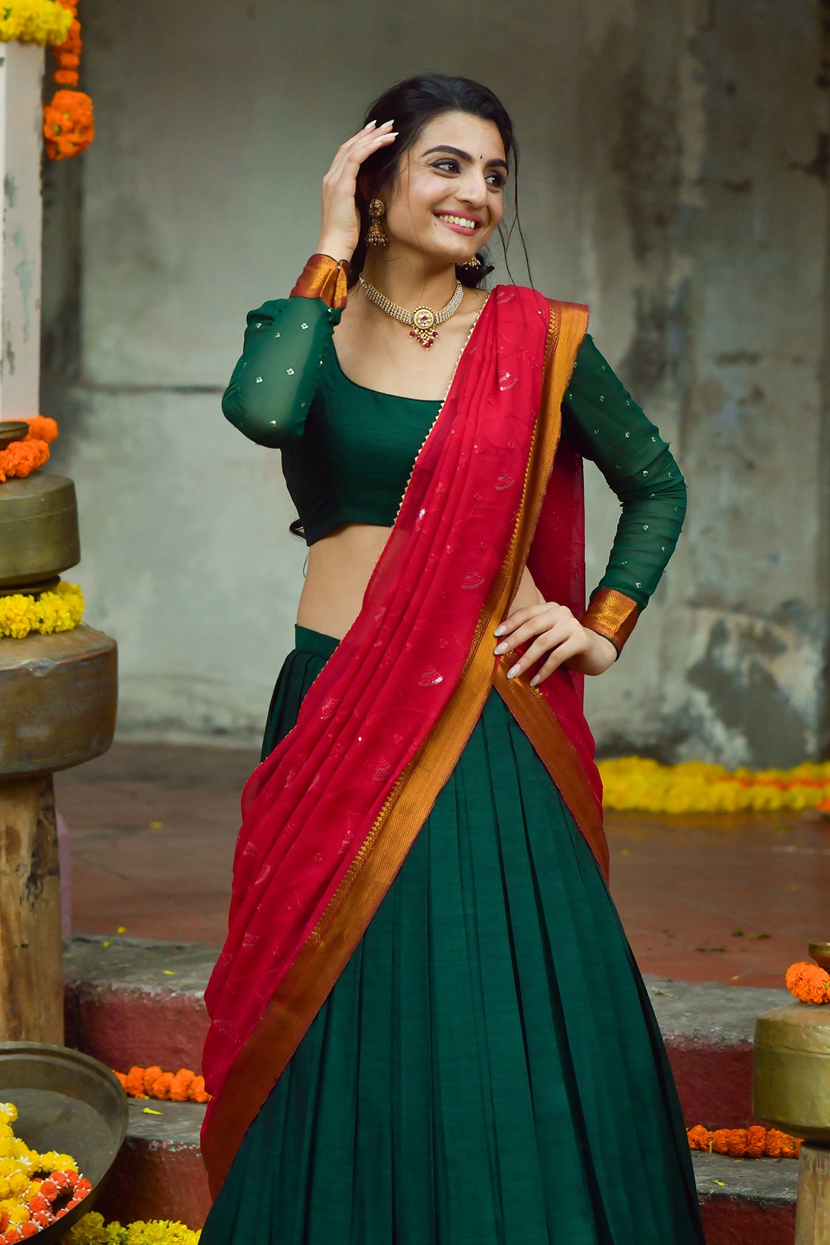 Dhruvika Handloom Lehenga Set