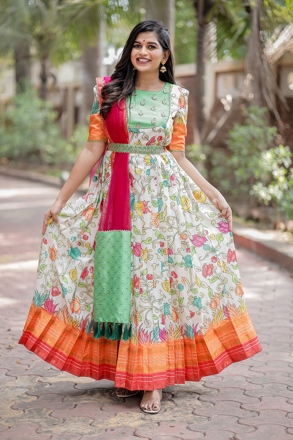 Buy Pattu Dresses Online In India - Etsy India