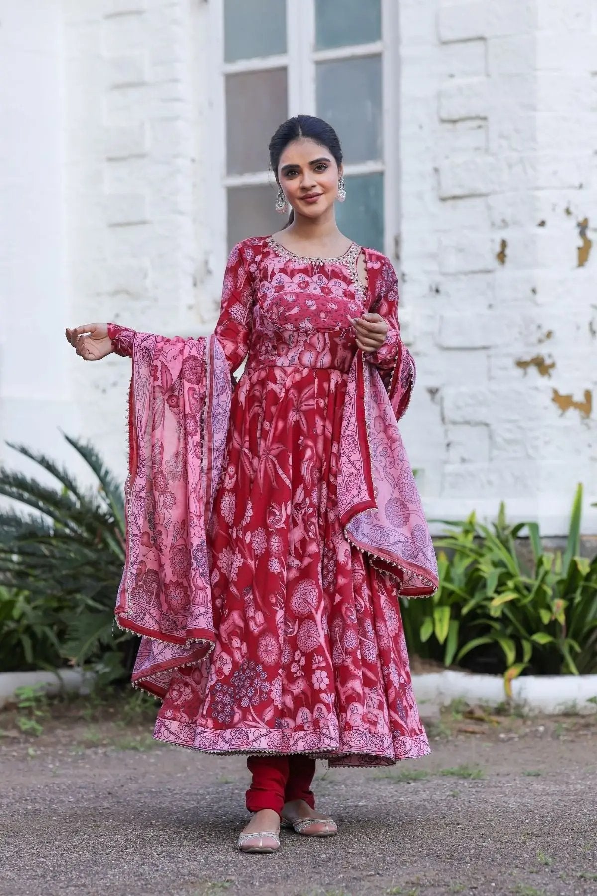 Red Alakhya Anarkali dress with floral patterns