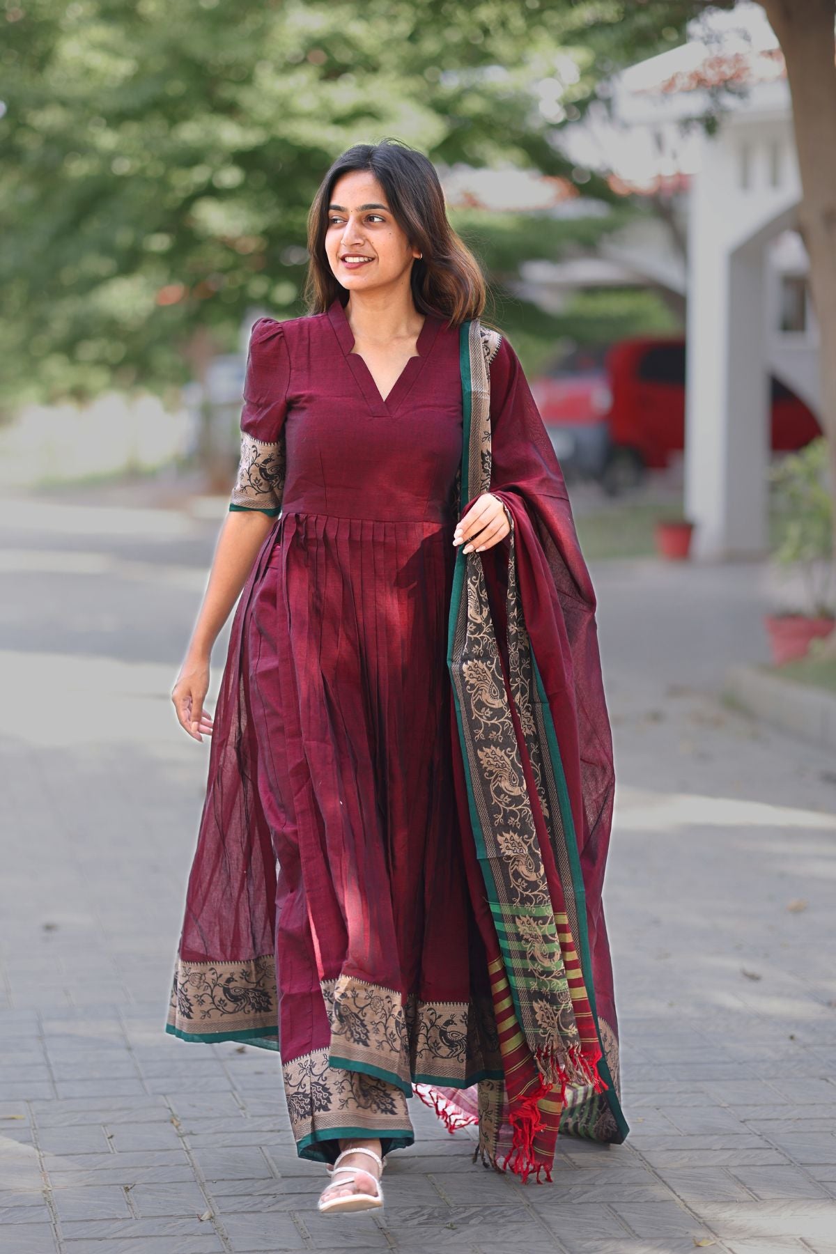 Ruhaana Kurta Set in Maroon