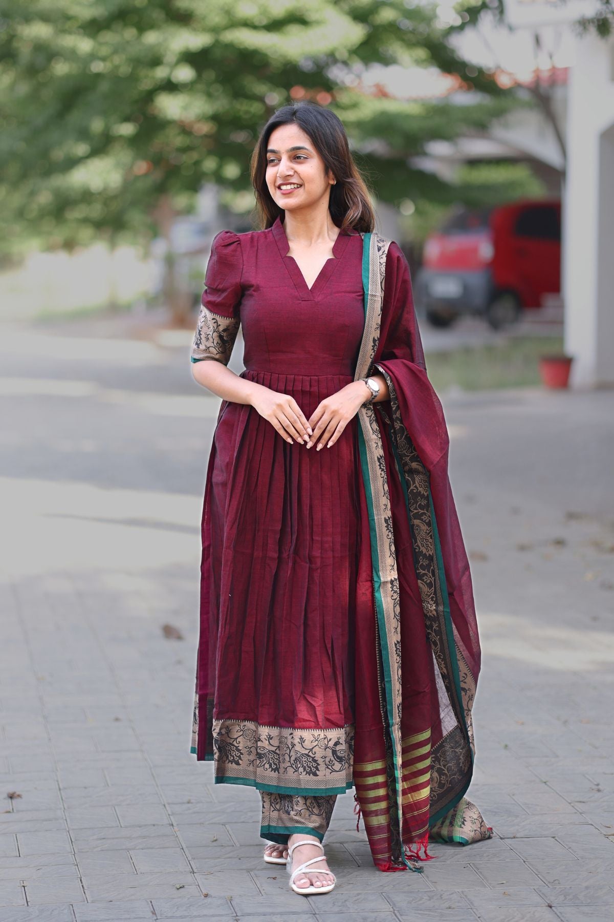 Ruhaana Kurta Set in Maroon