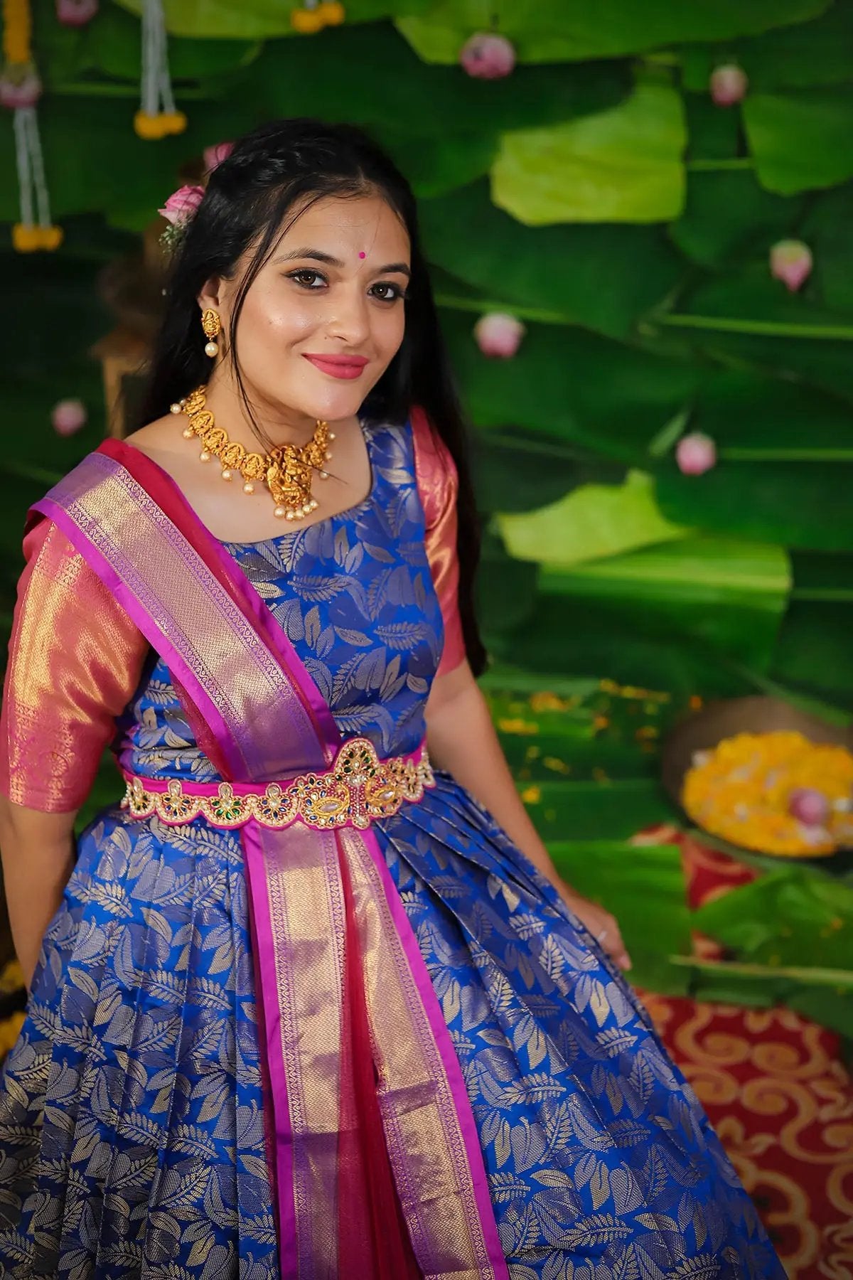 Khan Saree Anarkali Dress Unique Design || खण साडी पासुन ड्रेस कसा  बनवावा??? - YouTube
