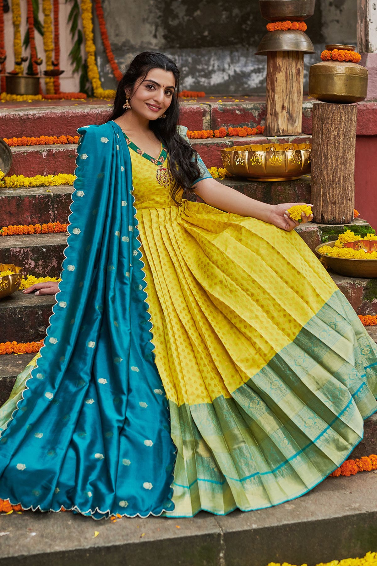 Lemon clearance yellow anarkali