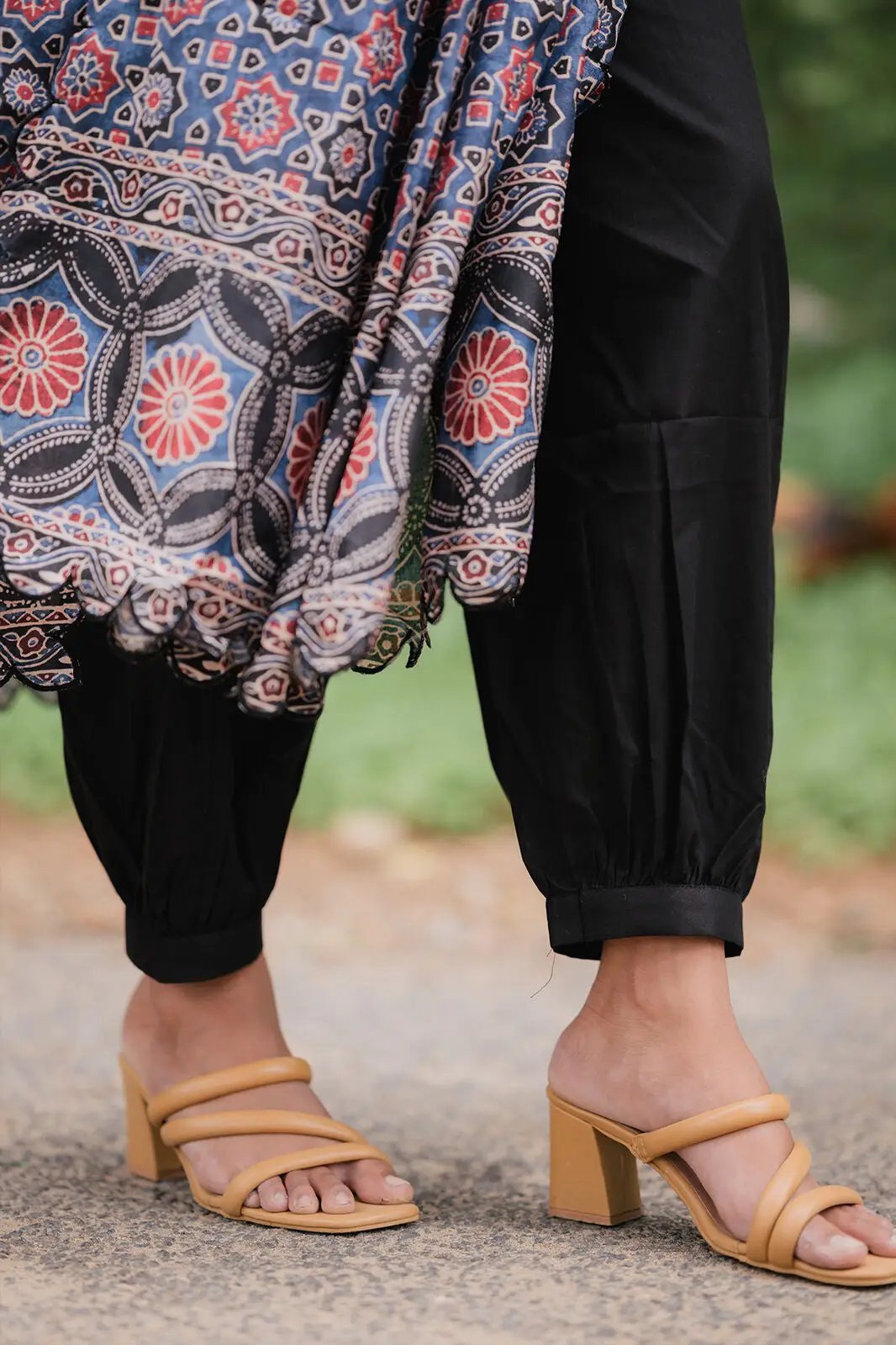 a woman in Piyo Ajarakh Kurta Set - Bullionknot