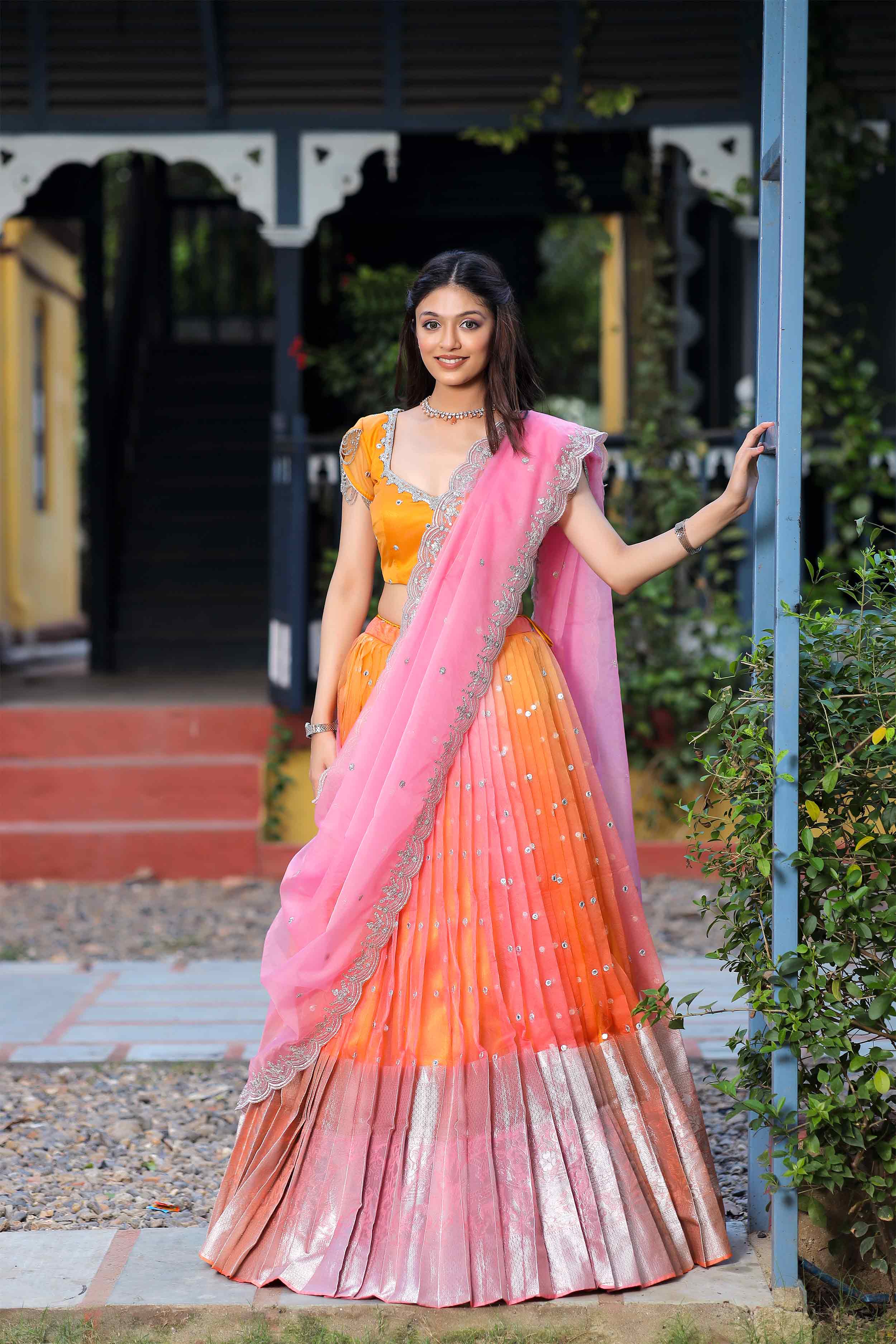 Pin by Naya🌾 on India🪷 | Indian fashion dresses, Traditional indian  outfits, Indian dresses traditional