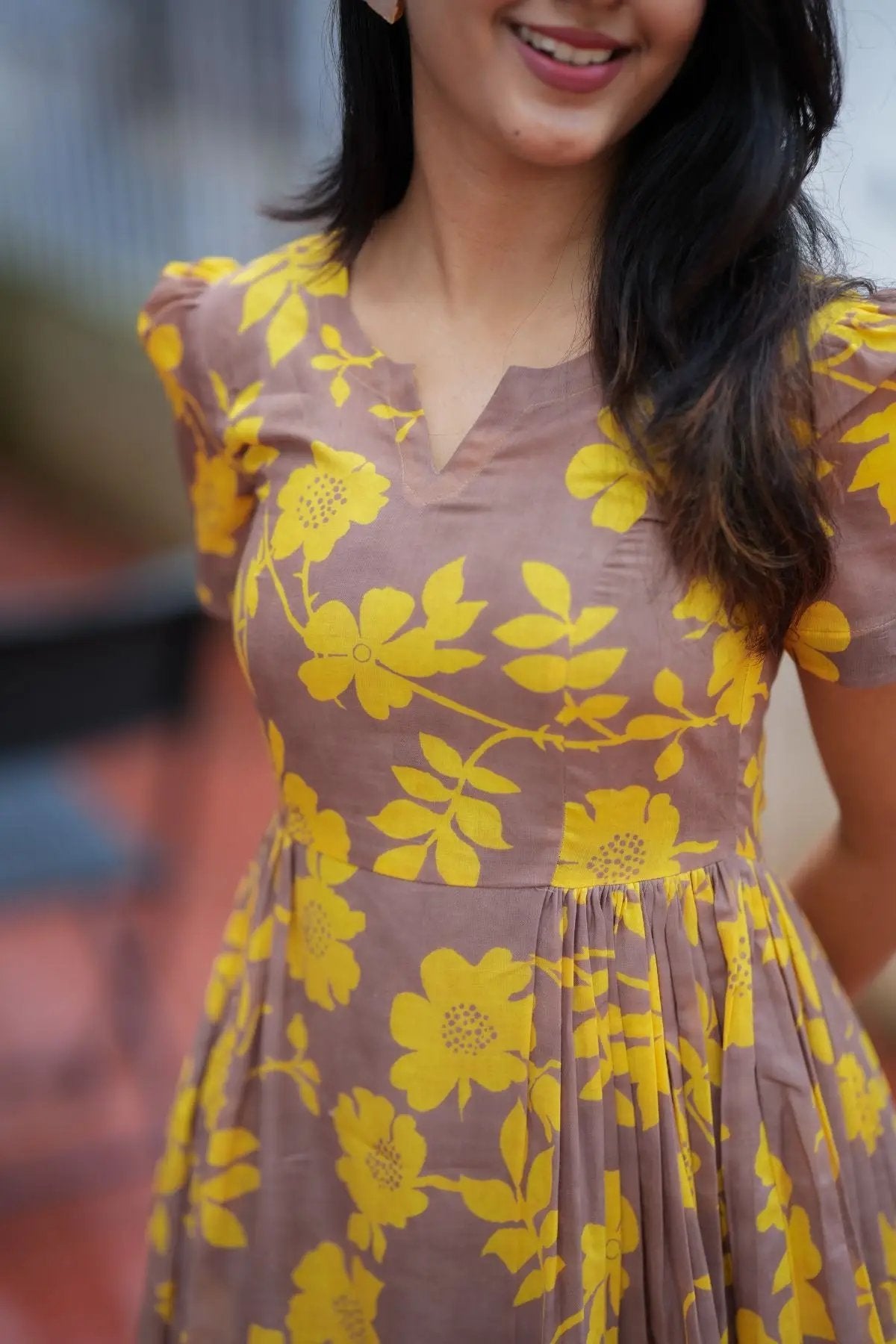 Yelena Midi (Dress) in Yellow