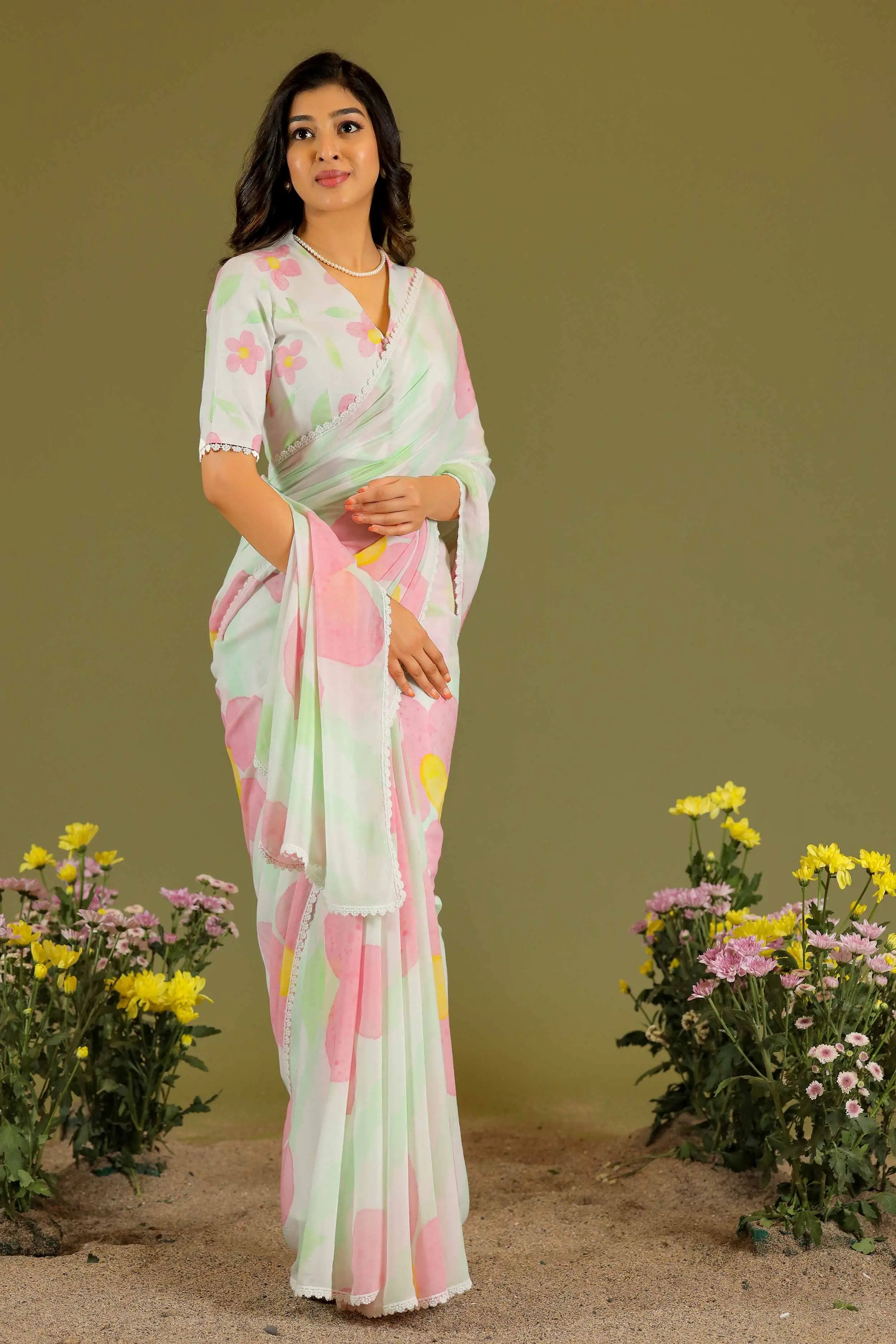 a woman in printed Hans Kumud Saree - Bullionknot